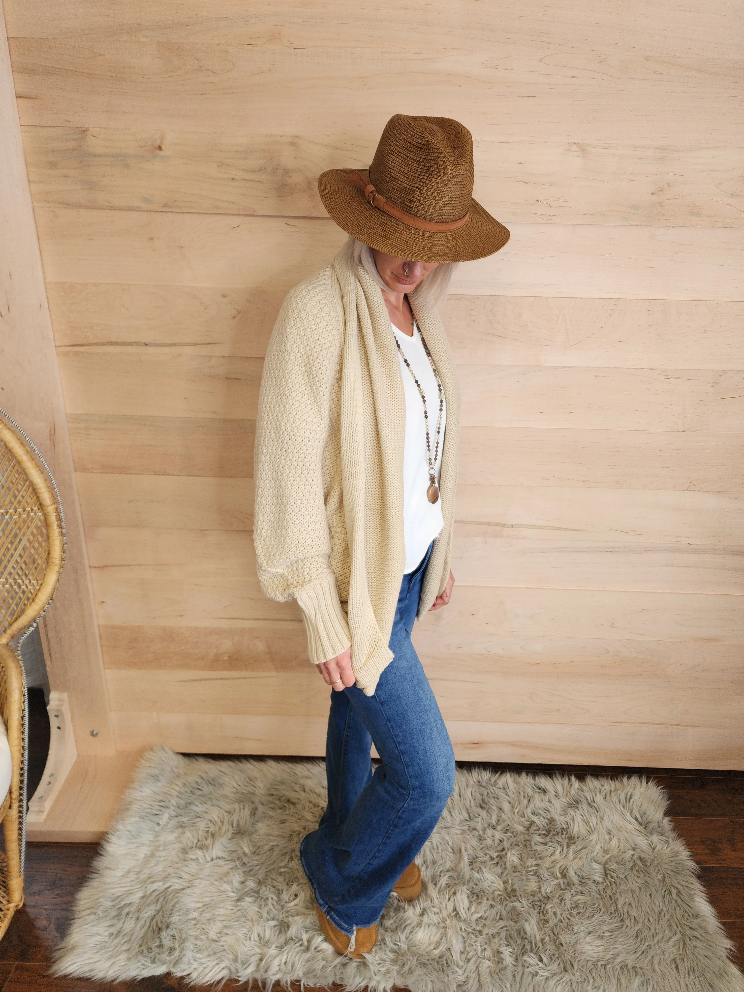 Bat Sleeve Knit Cardigan Beige *