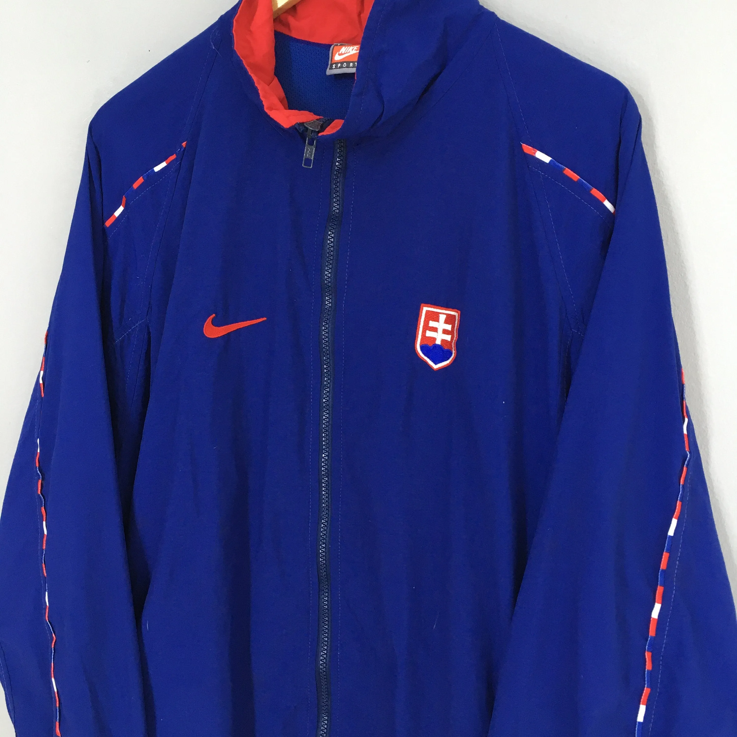 Nike Windbreaker Swoosh Jacket Large
