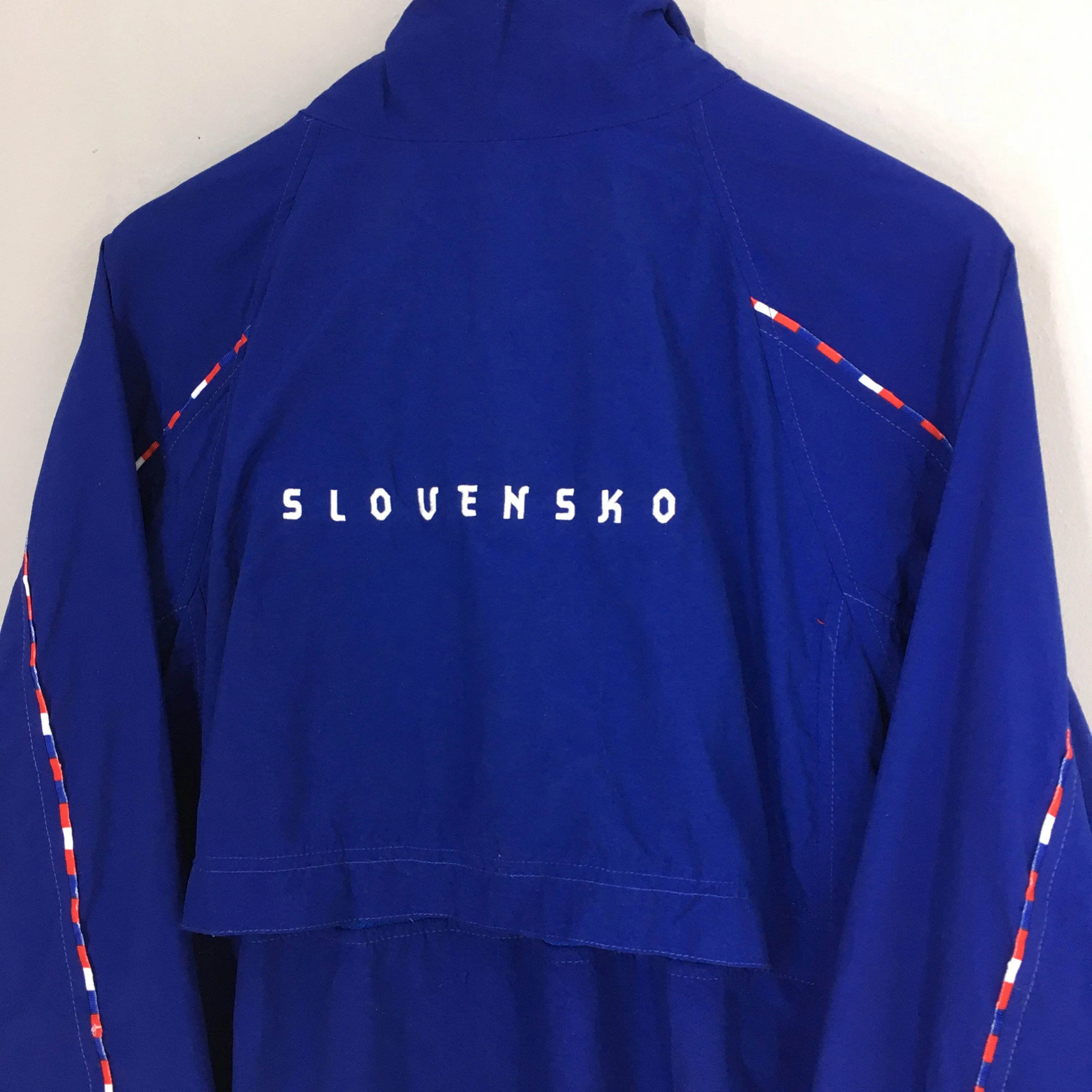 Nike Windbreaker Swoosh Jacket Large