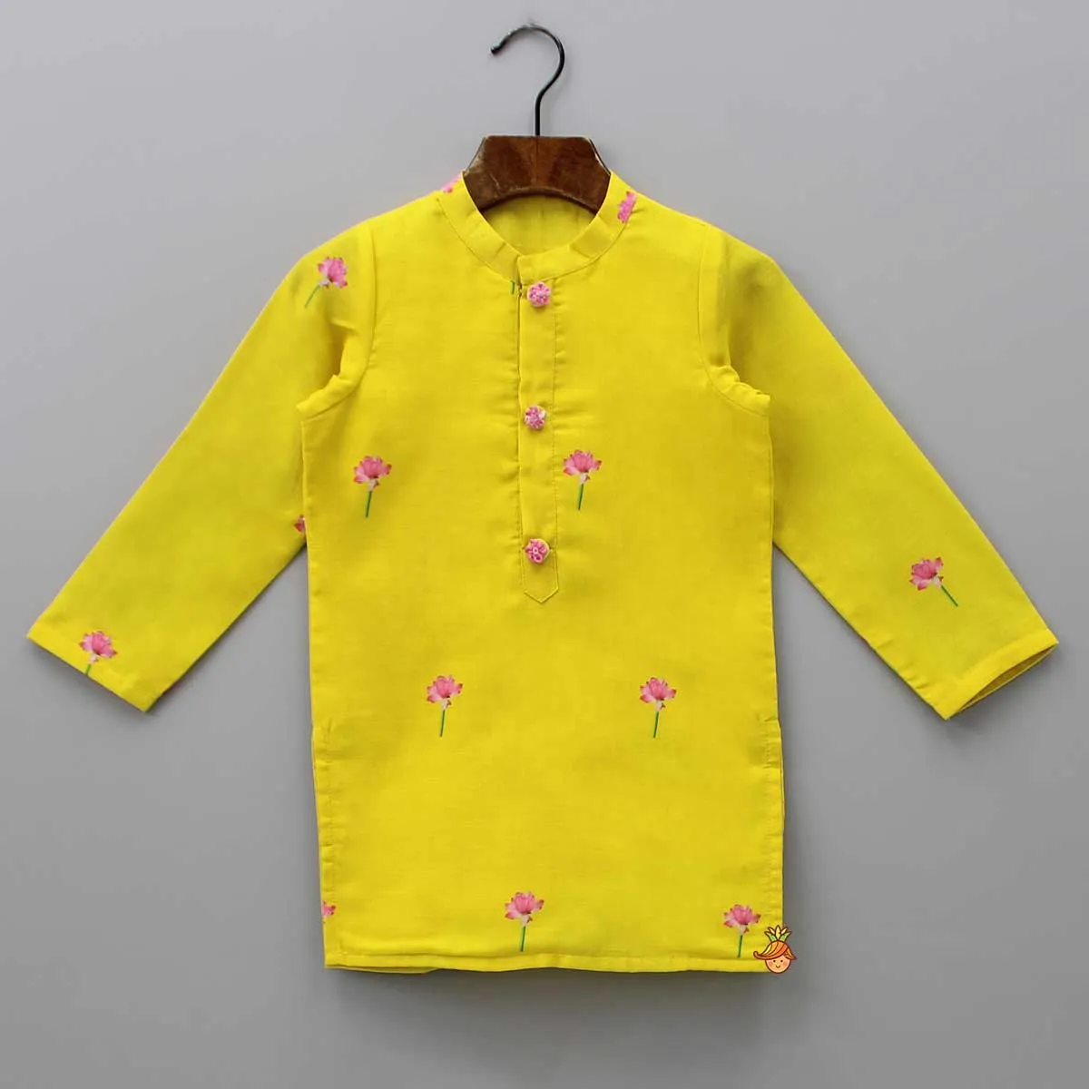 Pre Order: Yellow Printed Kurta With Open Jacket And Pyjama