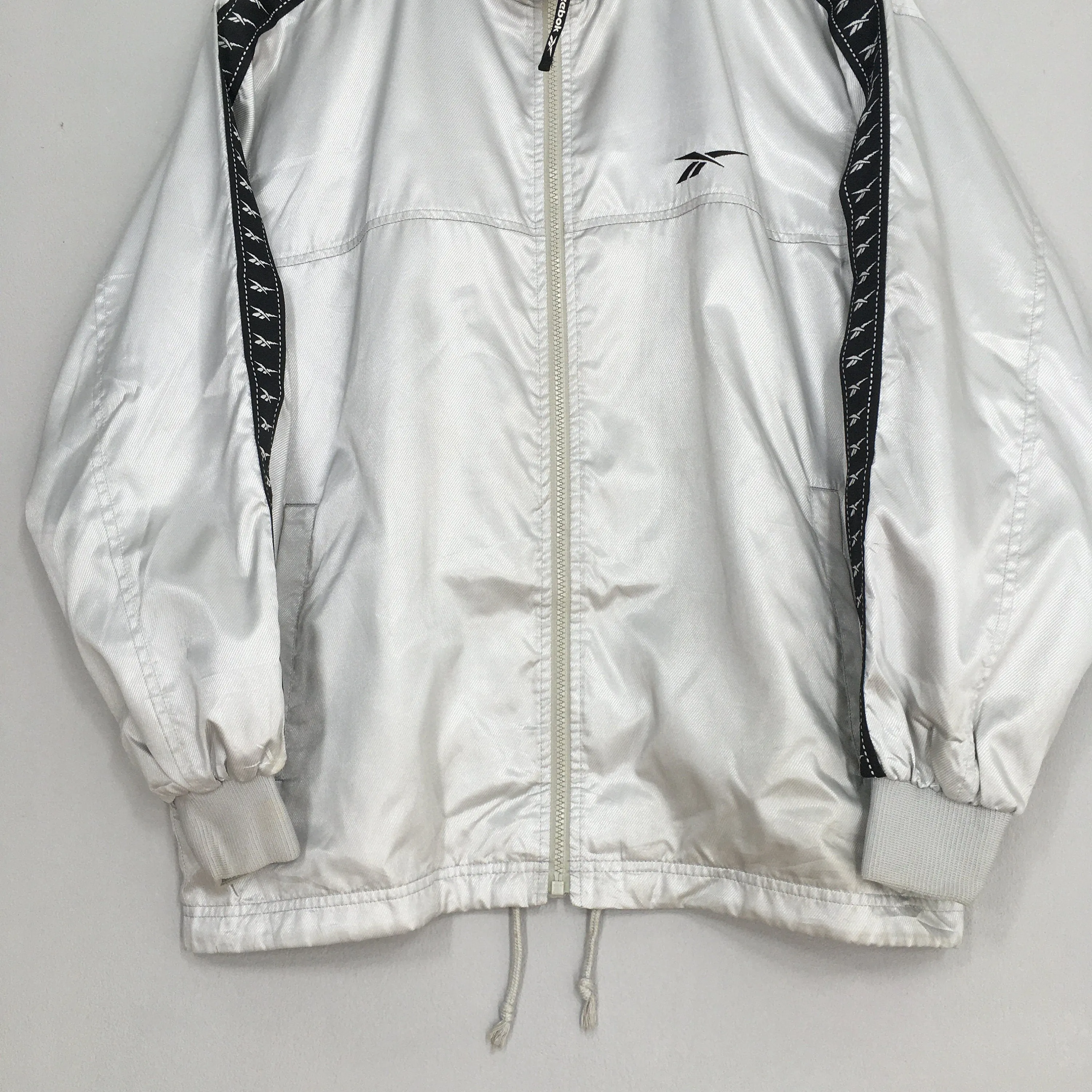 Reebok Sports Windbreaker Jacket Medium